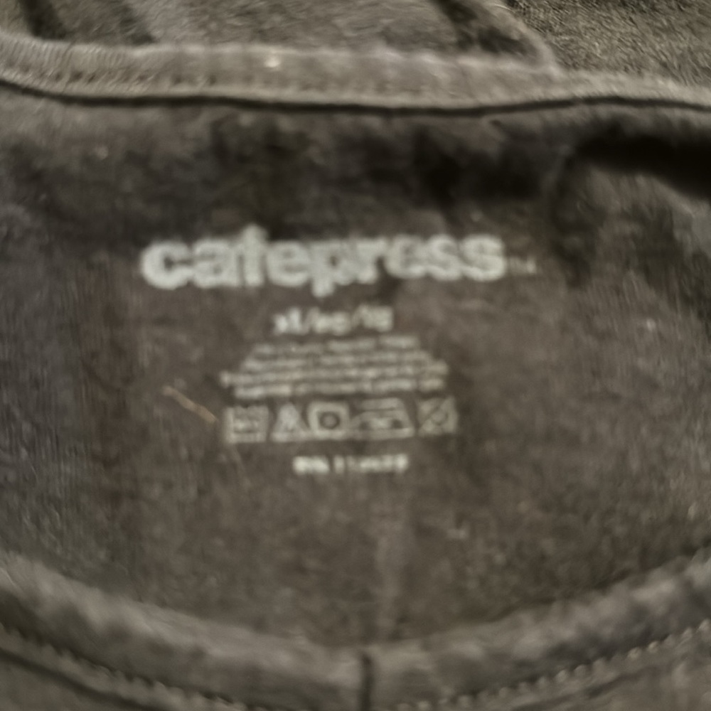 Cafepress growing a human pregnancy humor t-shirt - Picture 5 of 5